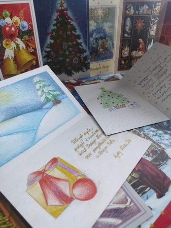 Samorząd Uczniowski – wysyła kartki świąteczne